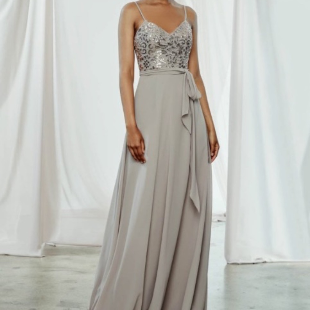 Amsale Blythe Size 12